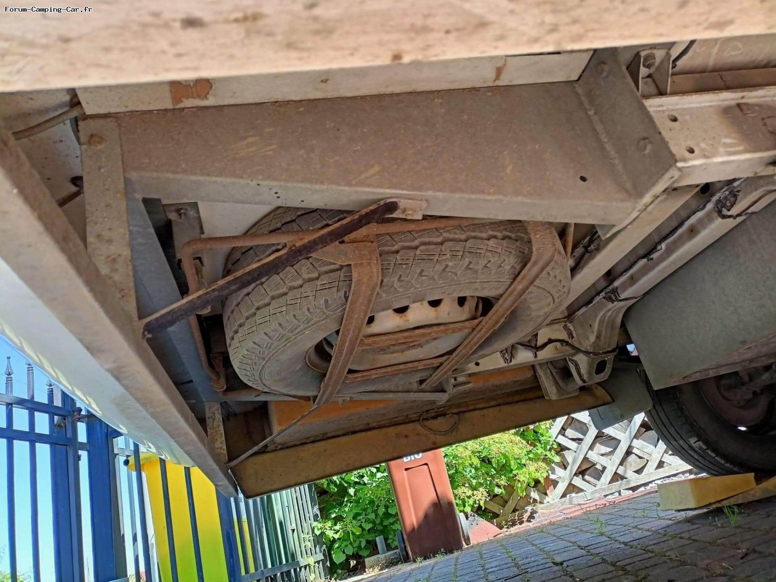 forum004116_L.jpg forum004116_L.jpg